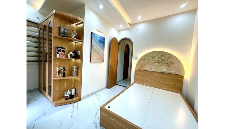 Bán Nhà Xô Viết Nghệ Tĩnh 30m2 Giáp Hàng Xanh, Q1 Nhỉnh 4 Tỉ